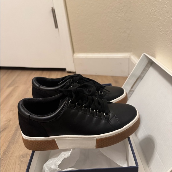 Caslon Andes Black and White Sneakers Size 4, NWT - Picture 11 of 12